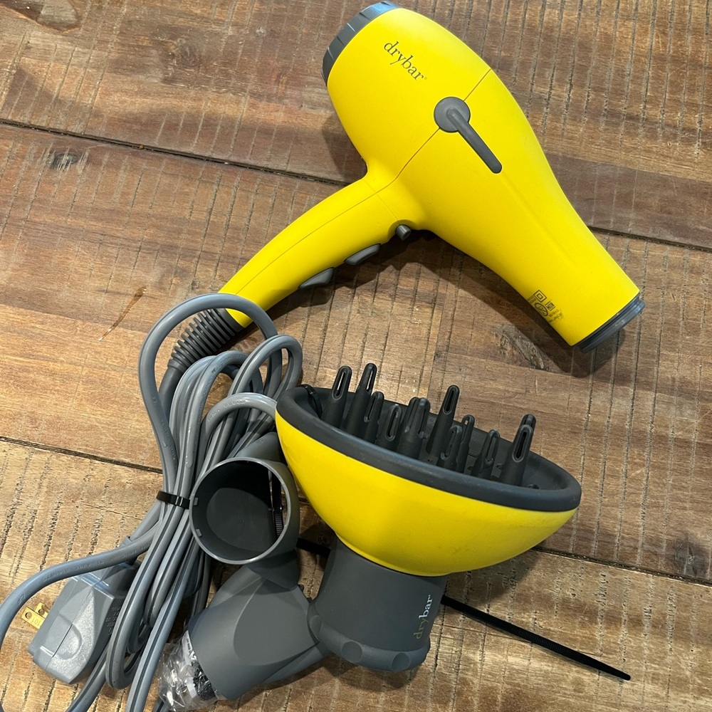 Dry Bar Butter Cup Blow dryer & Diffuser